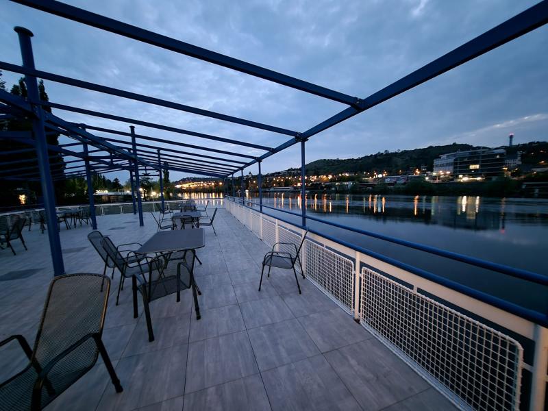 Botel Racek - Teras