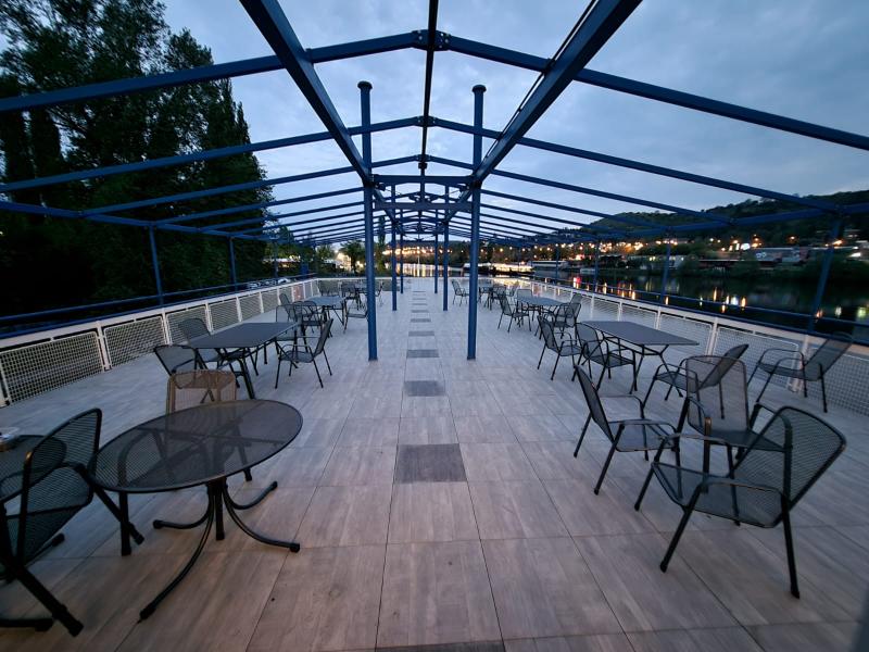 Botel Racek - Teras