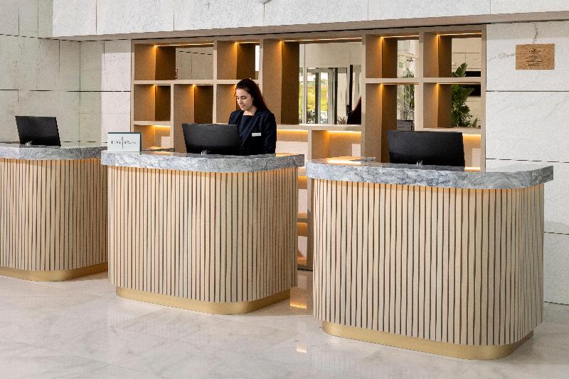 Crowne Plaza Caparica Lisbon - Lobi