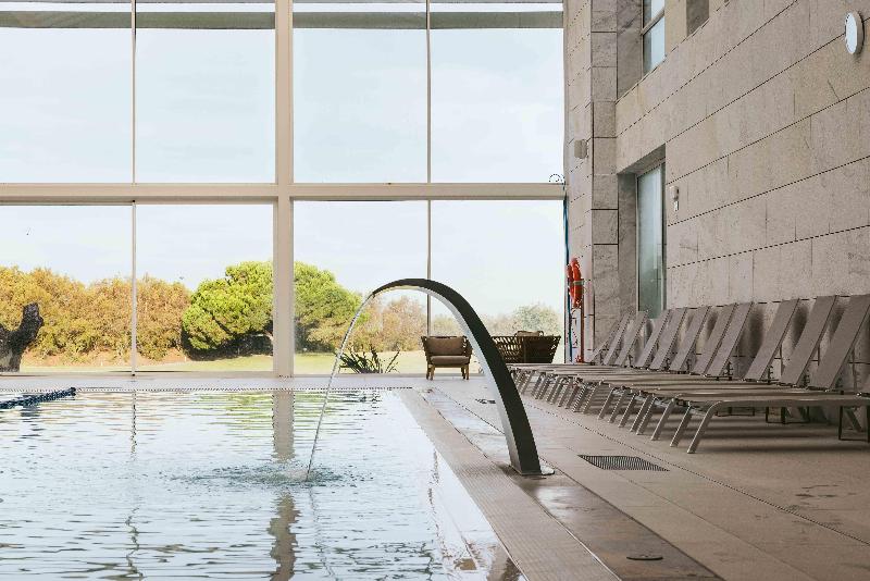 Crowne Plaza Caparica Lisbon - Havuz