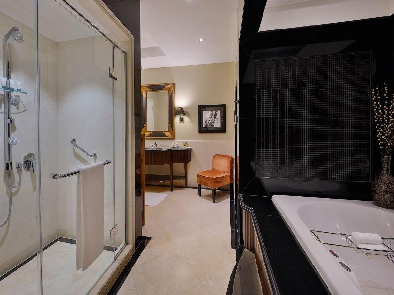Westin Mina Seyahi Beach Resort & Marina - Oda