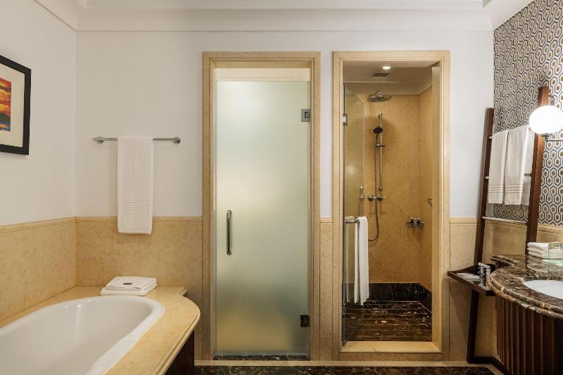 Westin Mina Seyahi Beach Resort & Marina - Oda