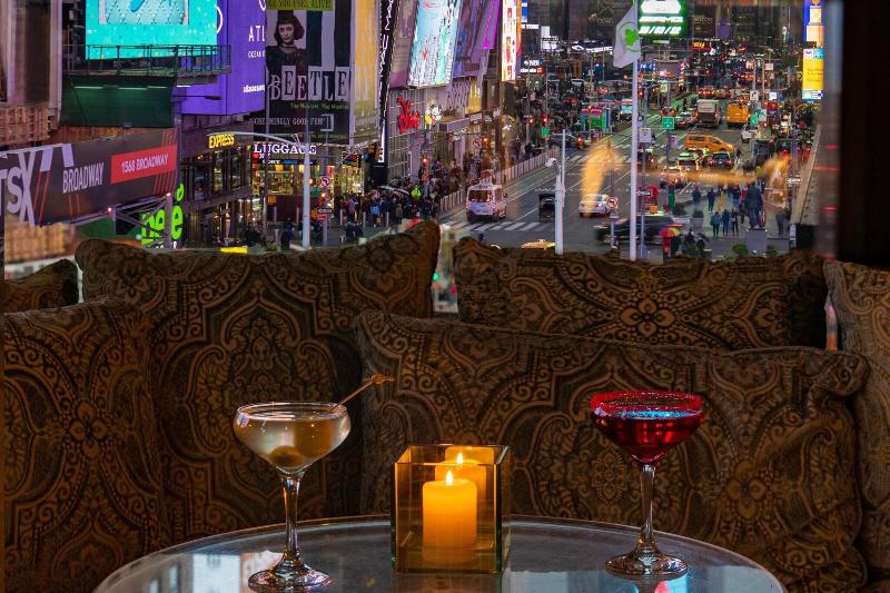 Renaissance New York Times Square Hotel - Lobi