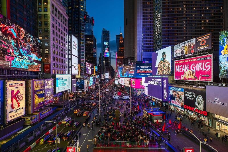 Renaissance New York Times Square Hotel - Lobi