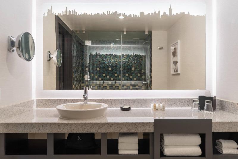 Renaissance New York Times Square Hotel - Oda