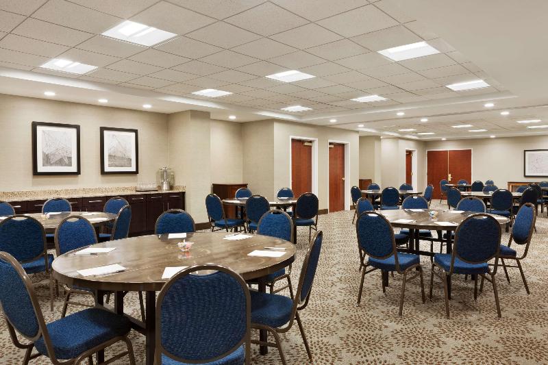 Hampton Inn Long Island-Brookhaven - Toplantı