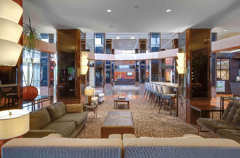 Hilton Newark Airport - Lobi