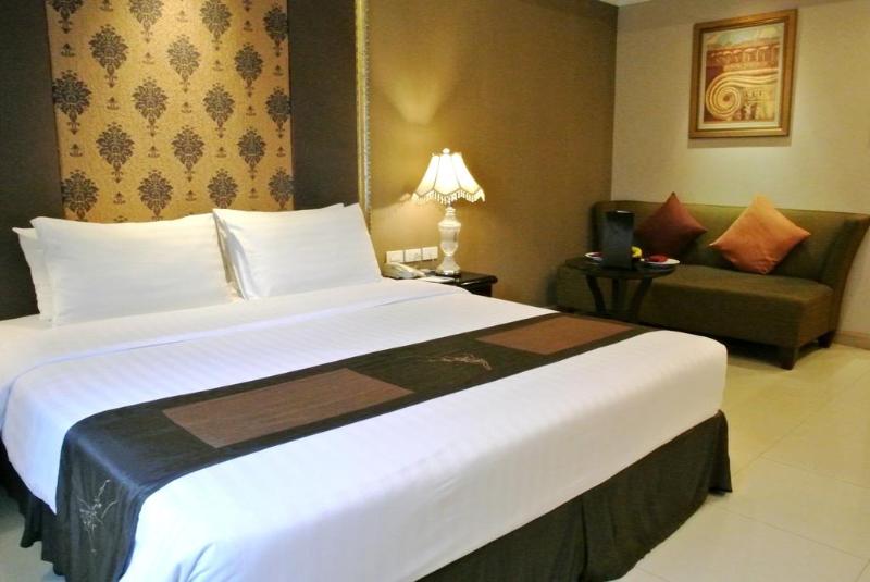 Furama Xclusive Sukhumvit Bangkok - Oda