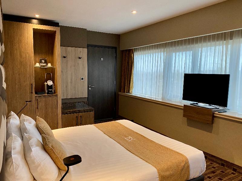 Xo Hotels Blue Tower - Oda