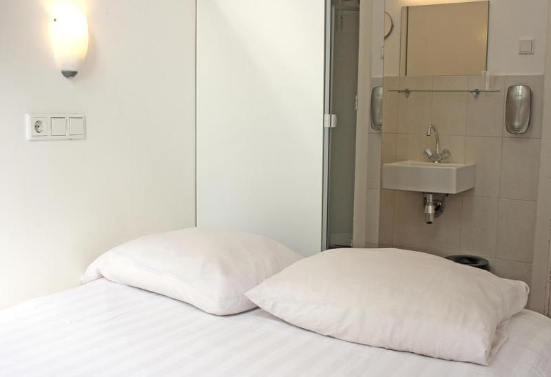 Max Hotel Amsterdam - Oda