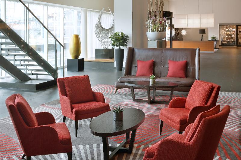 Mövenpick Hotel Amsterdam City Centre - Lobi