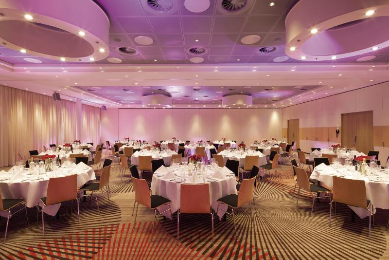 Mövenpick Hotel Amsterdam City Centre - Toplantı