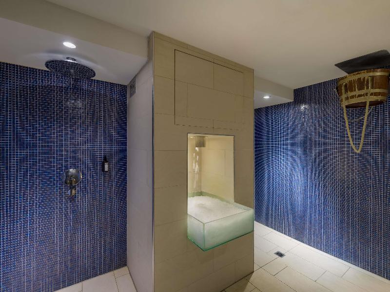 Mövenpick Hotel Amsterdam City Centre - Aktivite