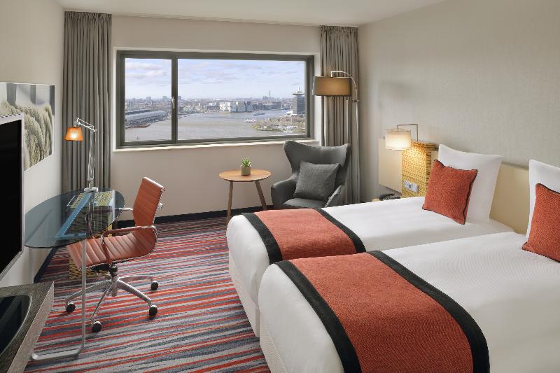 Mövenpick Hotel Amsterdam City Centre - Oda