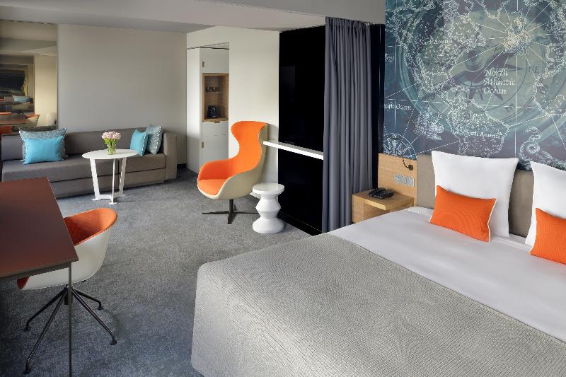 Mövenpick Hotel Amsterdam City Centre - Oda