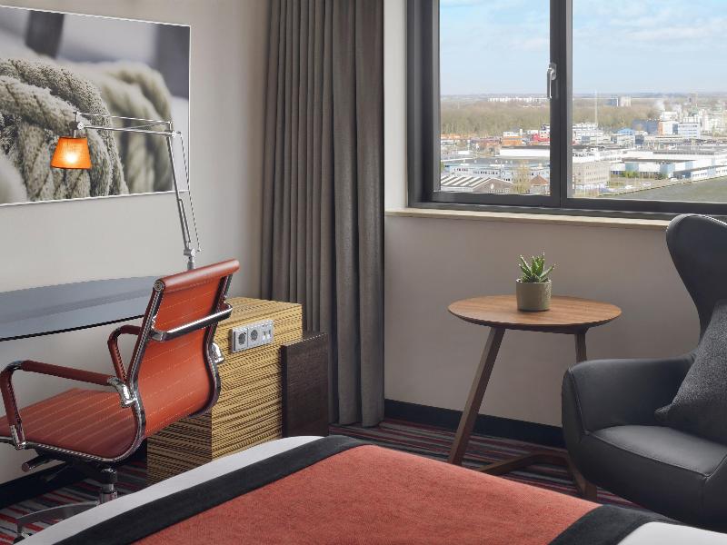 Mövenpick Hotel Amsterdam City Centre - Oda