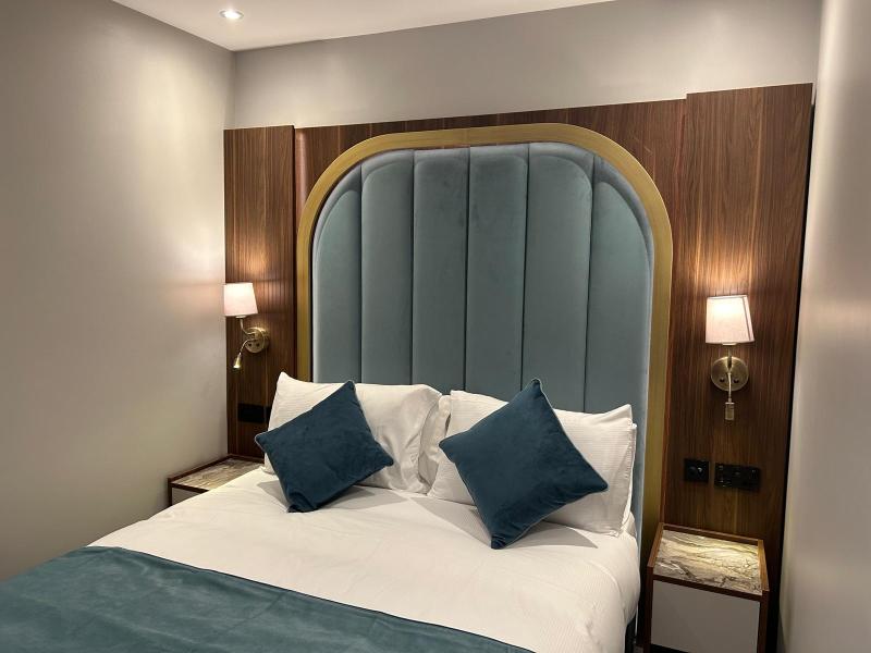 St Mark's Merit Hotels - Oda