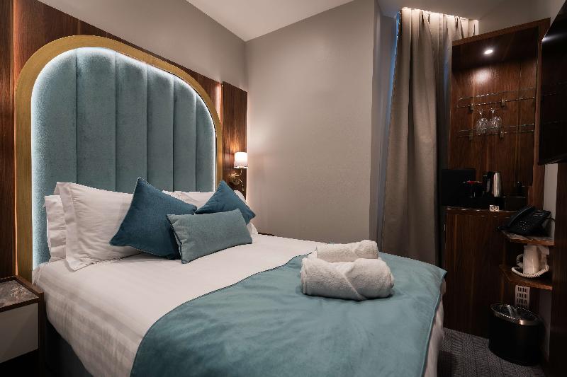 St Mark's Merit Hotels - Oda