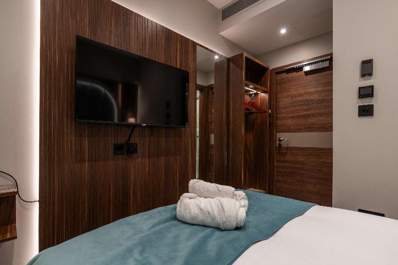 St Mark's Merit Hotels - Oda