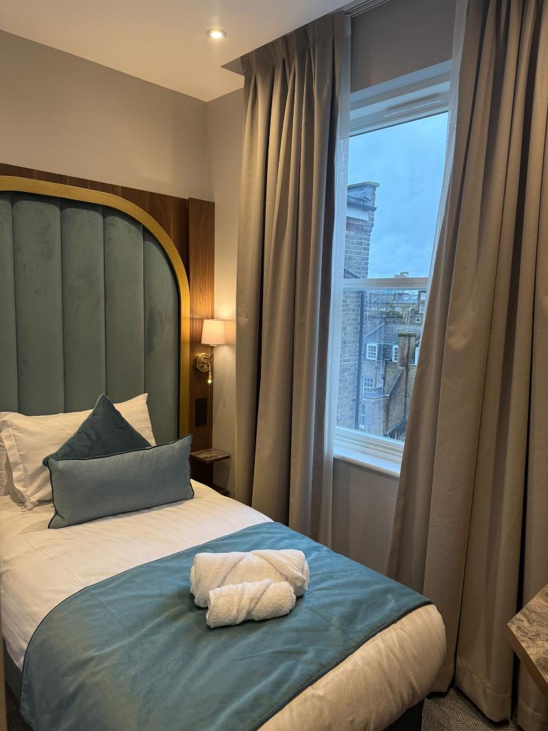 St Mark's Merit Hotels - Oda