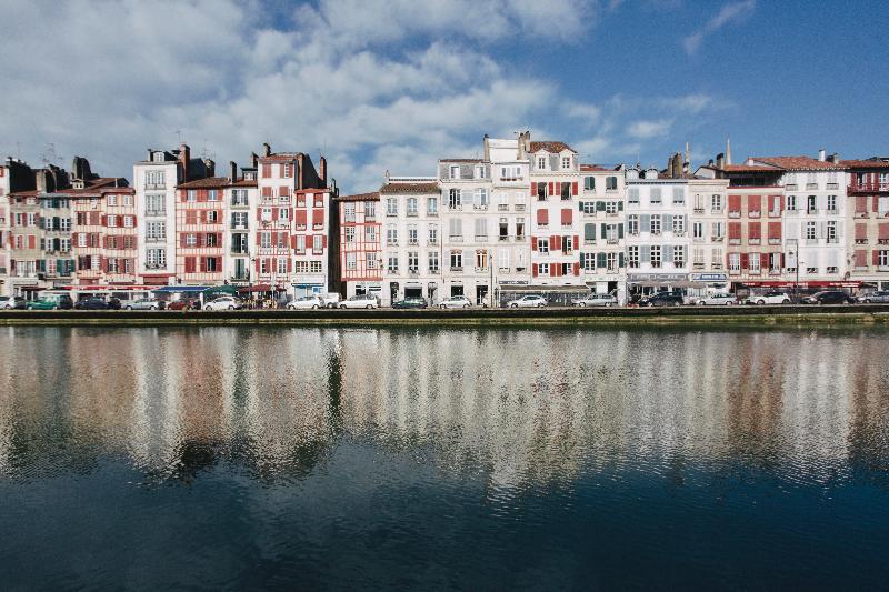 Mercure Bayonne Centre Le Grand Hotel - Genel