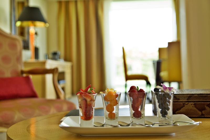 Hotel Cascais Miragem Health & Spa - Oda