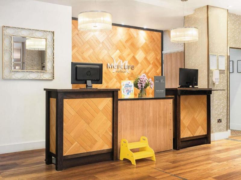 Mercure Doncaster Centre Danum Hotel - Lobi