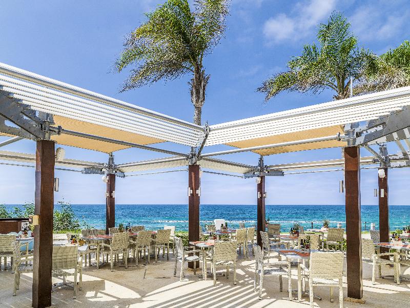 Alexander The Great Beach Hotel - Bar
