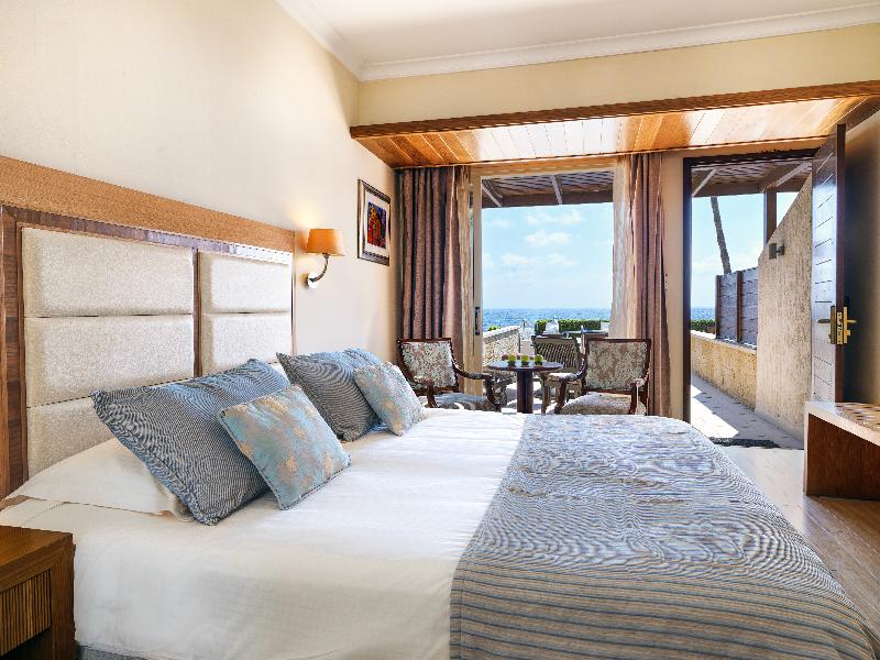 Alexander The Great Beach Hotel - Oda