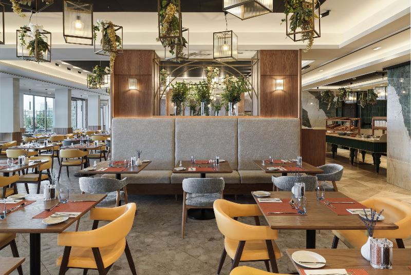 Alexander The Great Beach Hotel - Restoran