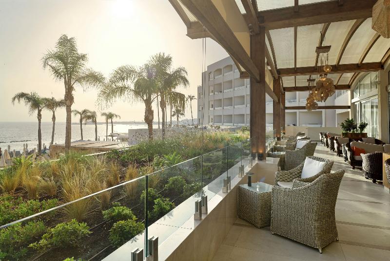 Alexander The Great Beach Hotel - Teras
