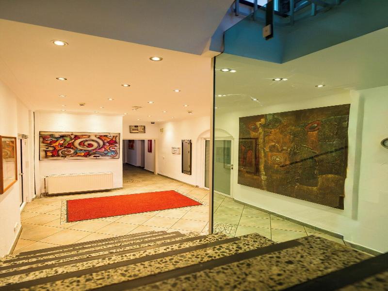 City Hotel Mercator - Lobi