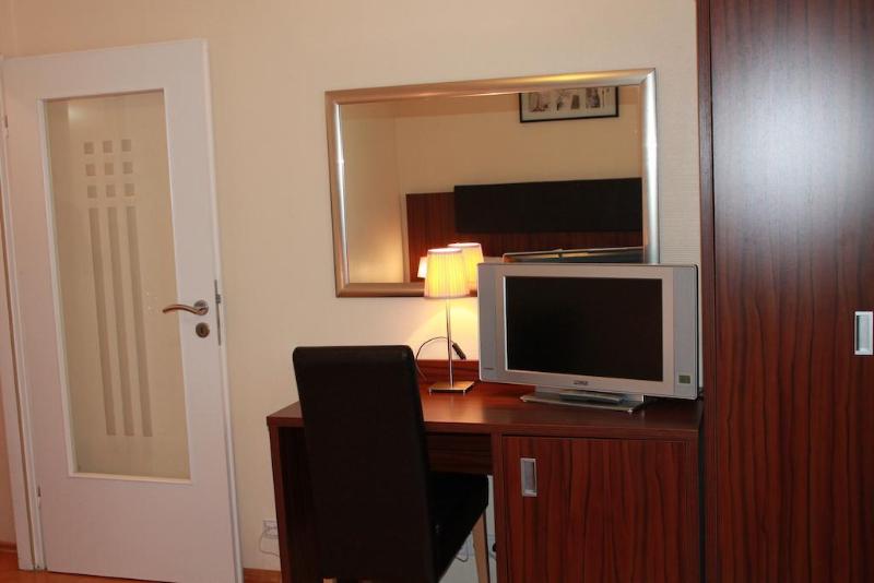 City Hotel Mercator - Genel