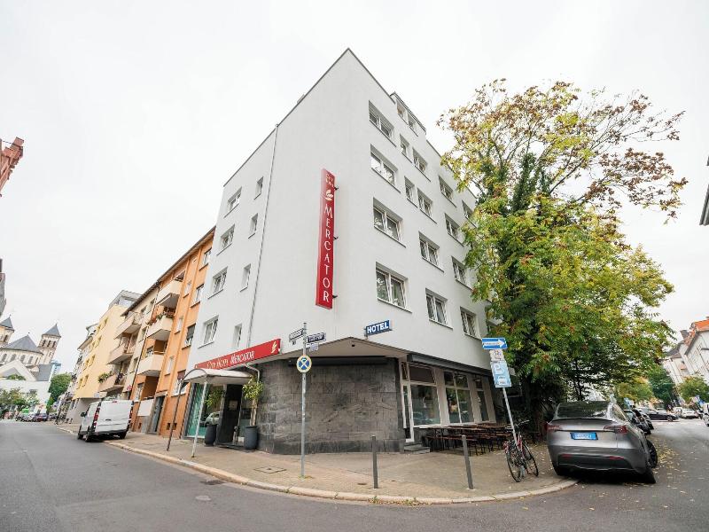 City Hotel Mercator - Genel