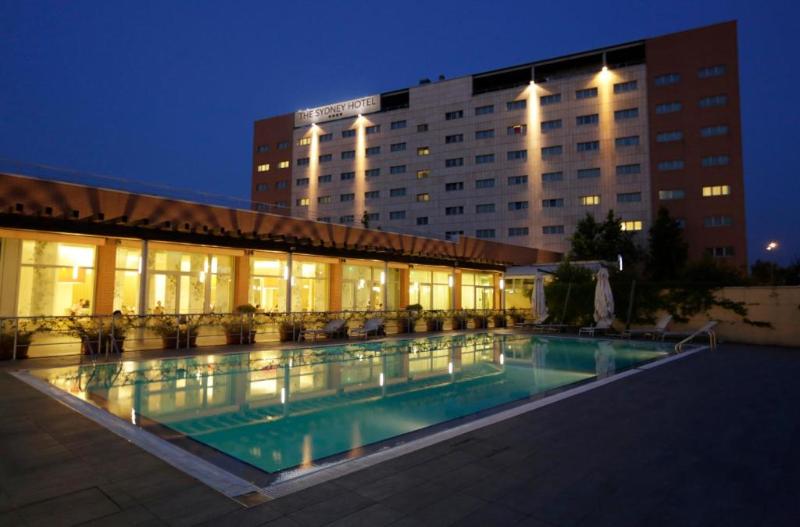 The Sydney Hotel - Genel
