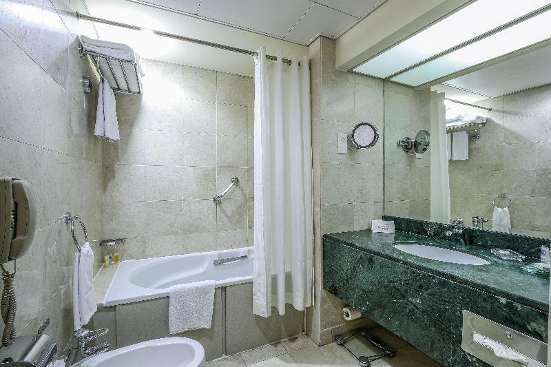 Millennium Downtown Abu Dhabi - Oda