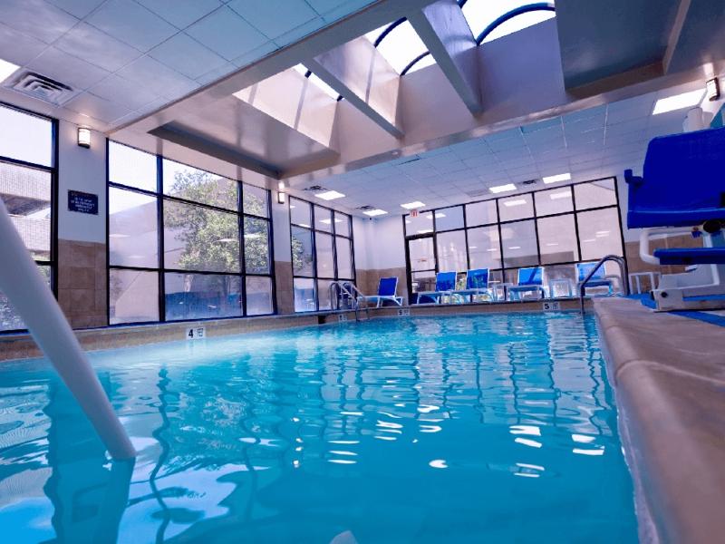 Harmony Suites Secaucus Meadowlands - Havuz