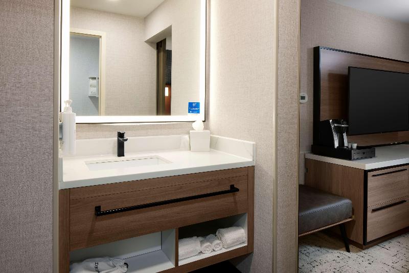 Hampton Inn Newark Airport - Oda