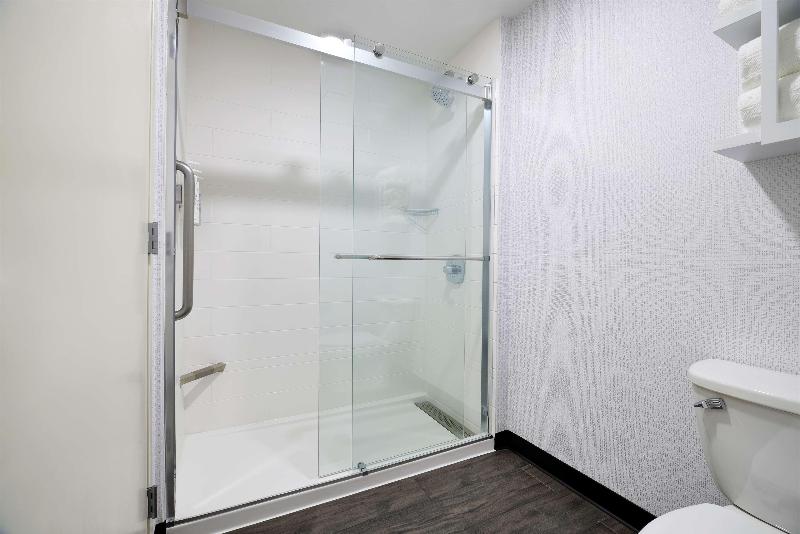 Hampton Inn Newark Airport - Oda