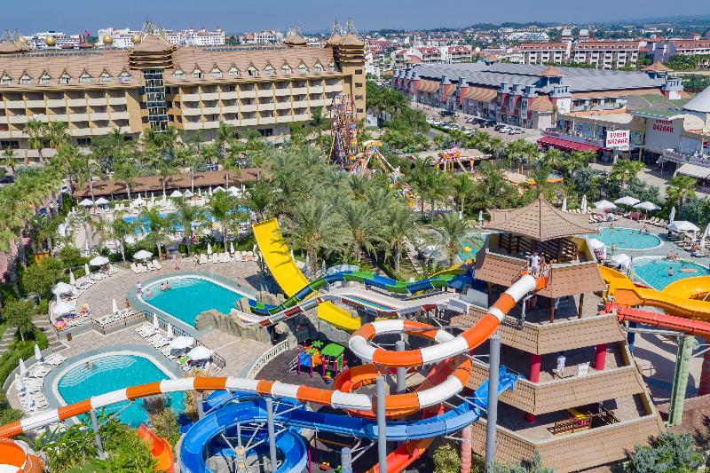 Royal Dragon Hotel - Havuz