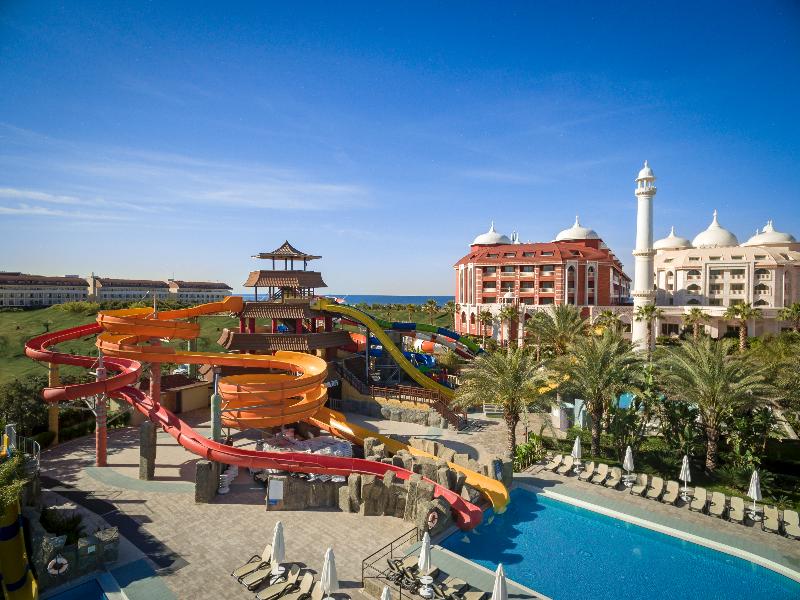 Royal Dragon Hotel - Havuz