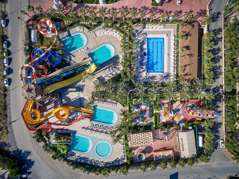 Royal Dragon Hotel - Havuz
