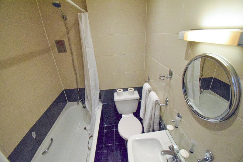 Pembridge Palace Hotel - Oda