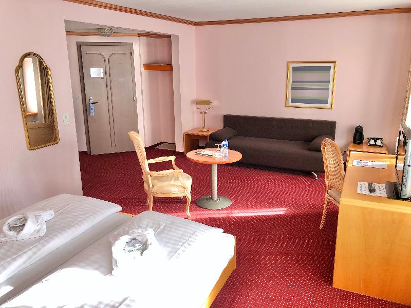 Thermal Htls & Walliser Alpentherme Leukerbad - Oda