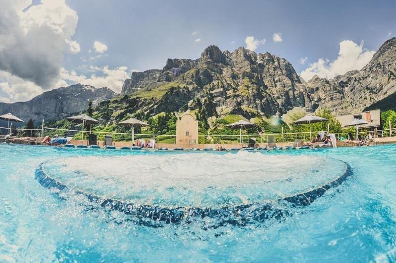 Thermal Htls & Walliser Alpentherme Leukerbad - Havuz