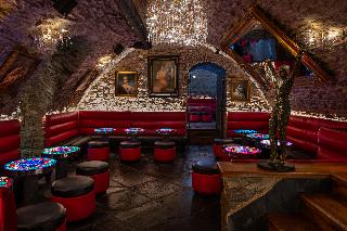 Hotel U Zlatého Stromu Prague by BHG fotoÄŸrafÄ±