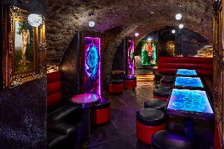 Hotel U Zlatého Stromu Prague by BHG fotoÄŸrafÄ±