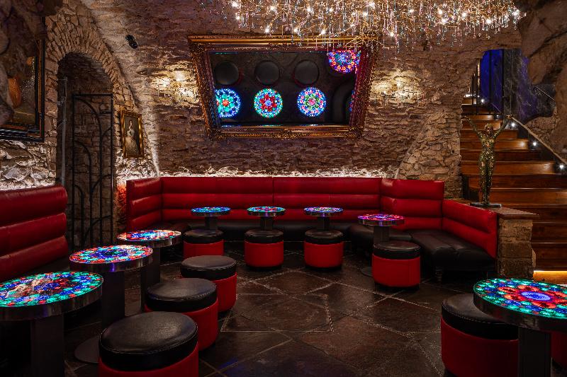Hotel U Zlatého Stromu Prague by BHG - Bar