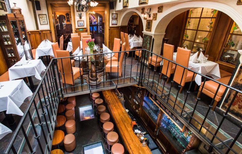 Hotel U Zlatého Stromu Prague by BHG - Restoran