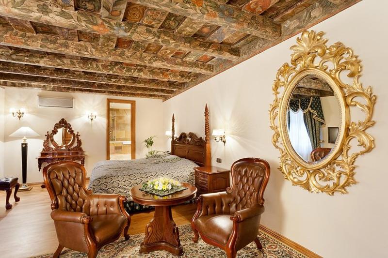 Hotel U Prince Prague by BHG - Oda